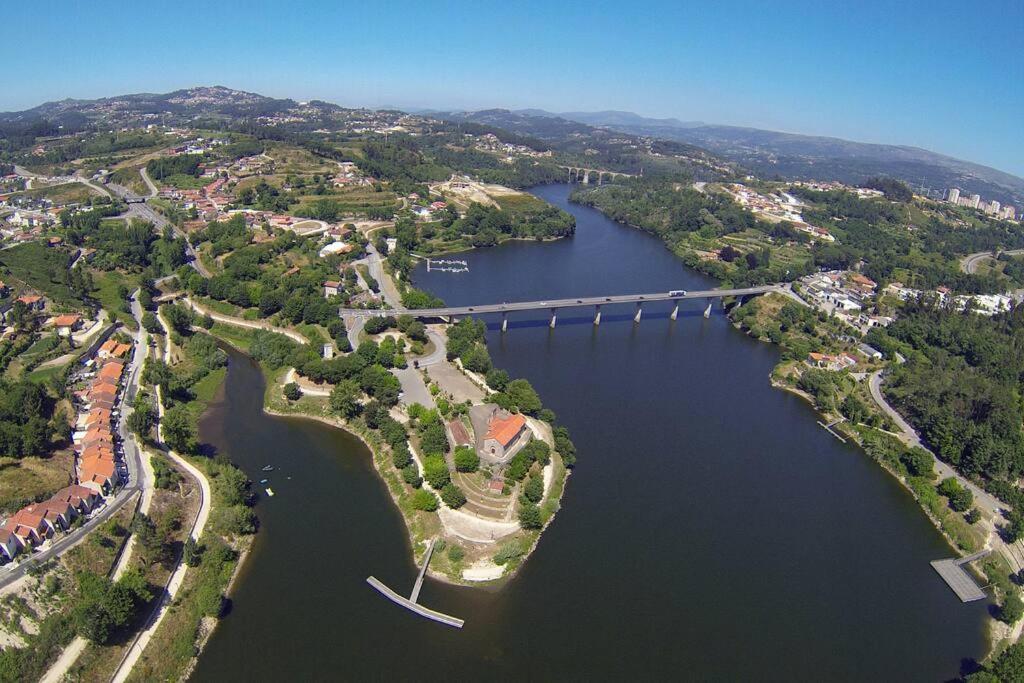 S. Mamede House - Penafiel Apartment Recezinhos ภายนอก รูปภาพ